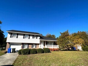 Building Photo - 226 Bayfield Loop