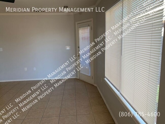 Building Photo - 305 North Chicago-