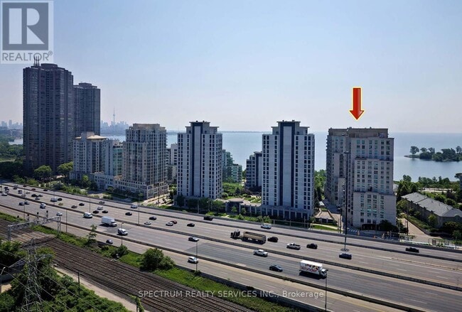 Building Photo - 2111 Lake Shore Blvd W
