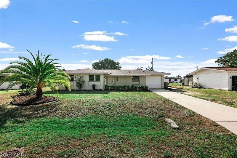 Foto principal - 2635 SE 18th Pl