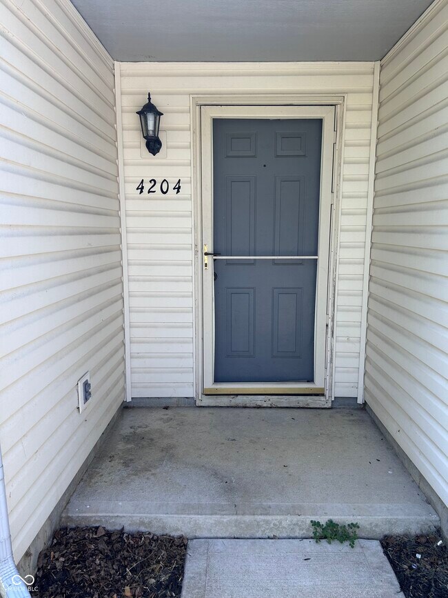 Foto del edificio - 4204 Sycamore Ct