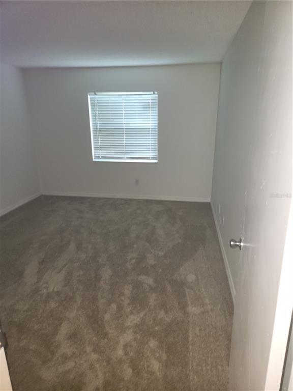 Building Photo - 2856 Somerset Park Dr