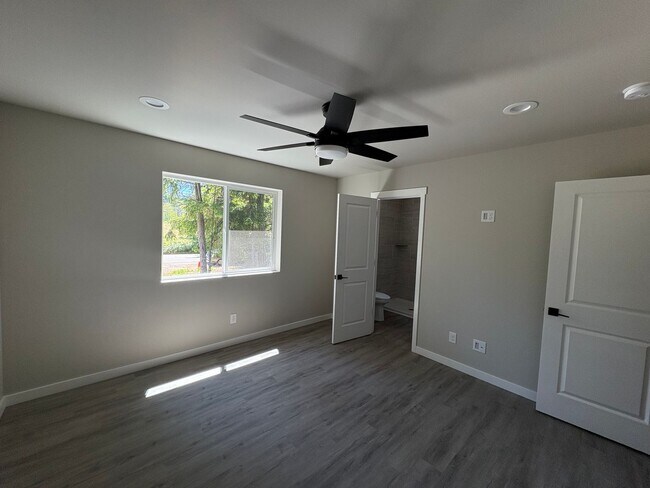 Foto del edificio - Beautiful New Construction Home with Priva...