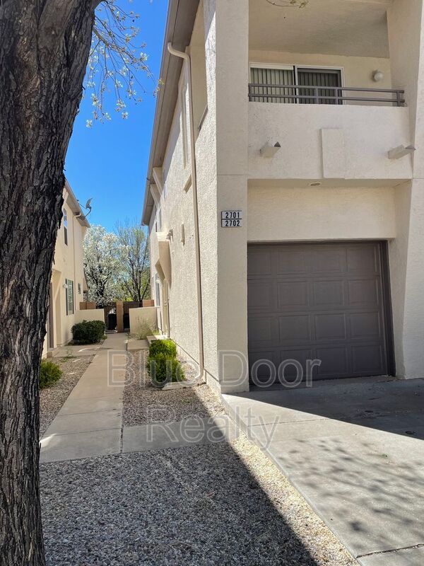 6501 San Antonio Dr NE Unit 2701, Albuquerque, NM 87109 Condo for