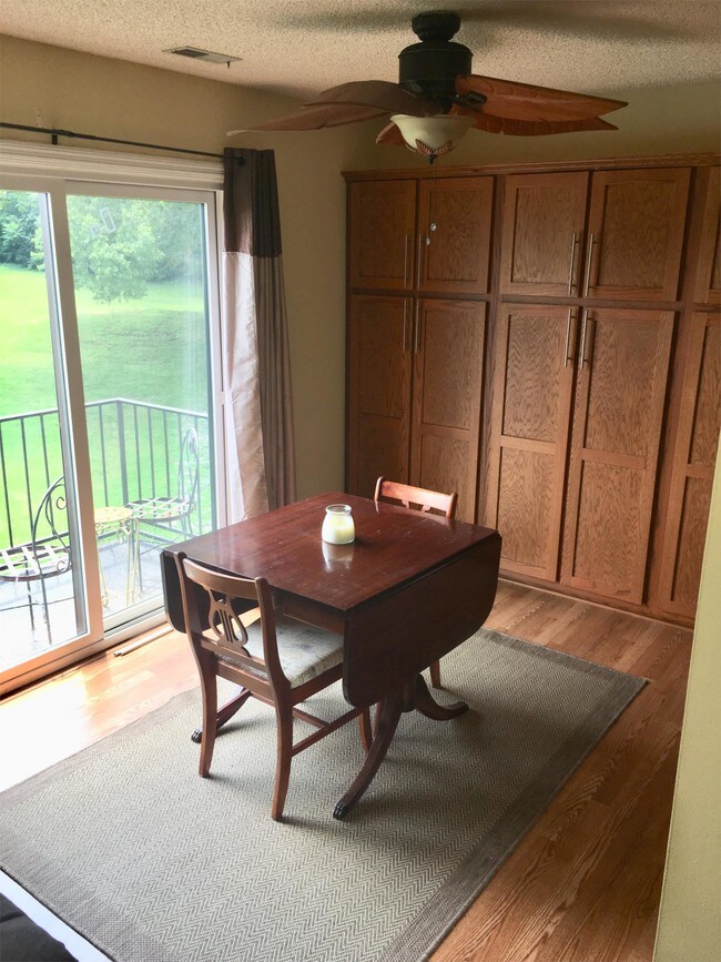 Foto del edificio - 5863 Brentwood Trace