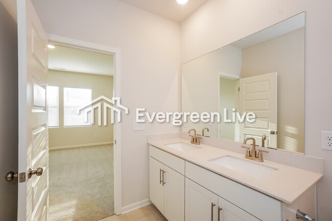 Foto del edificio - 710 Shoemaker Ln