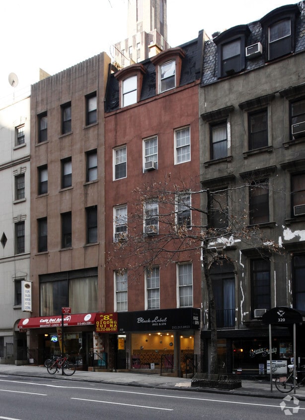 Building Photo - 318 Lexington Ave