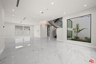 Building Photo - 1439 Edris Dr