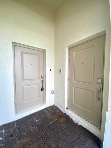 Foto del edificio - 2310 SE 28th St