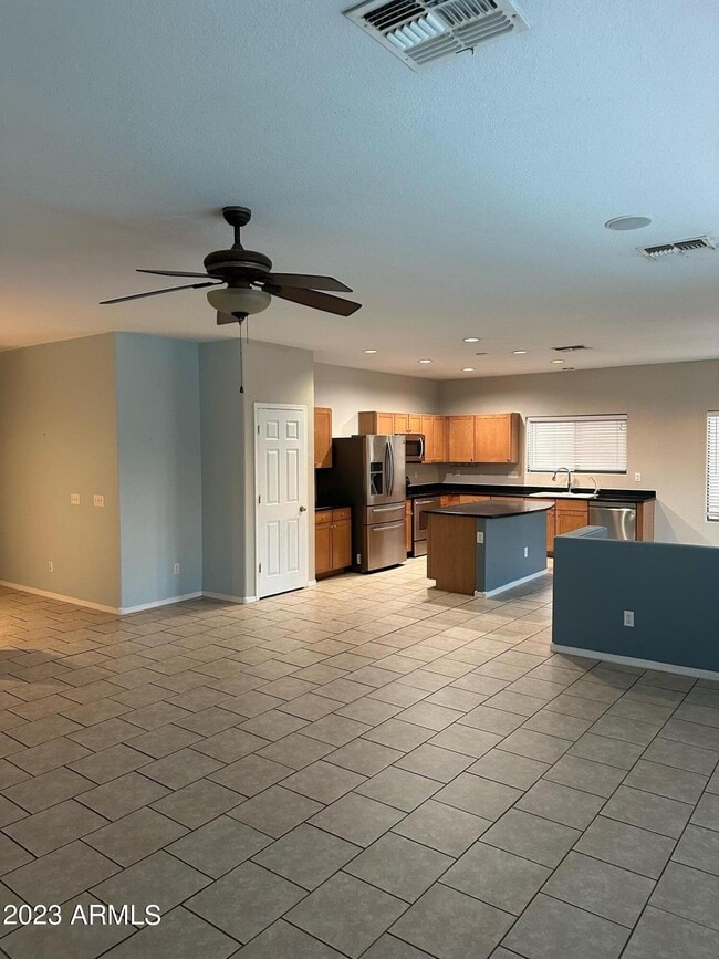 Building Photo - 25838 W Nancy Ln