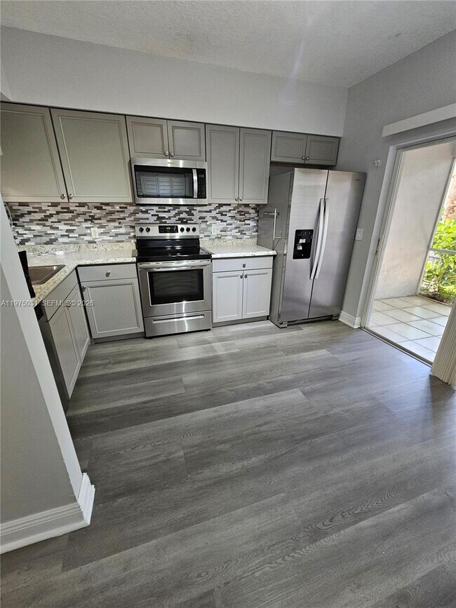 Foto del edificio - 3305 Cabaret Ln