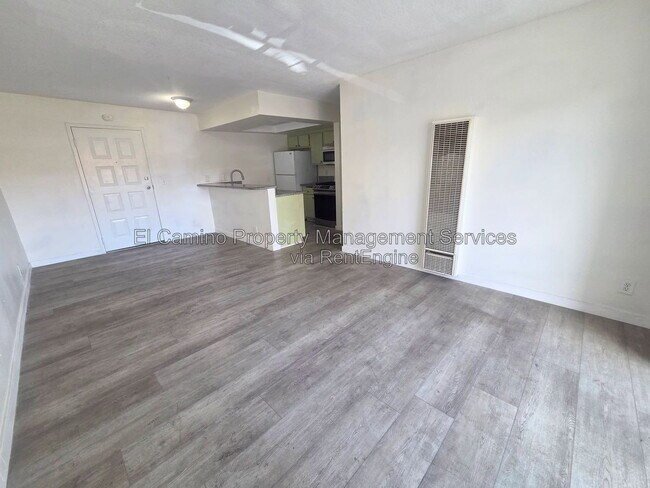Foto del edificio - 327 Chestnut Ave