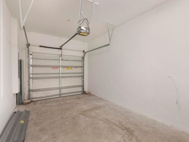 Foto del edificio - 4325 Berkshire Wharf Dr