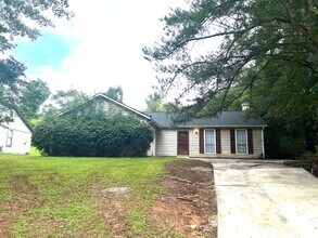 Building Photo - 5174 Huxley Rd
