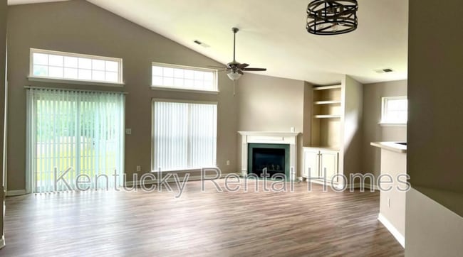 Building Photo - 2720 Mission Hills Dr