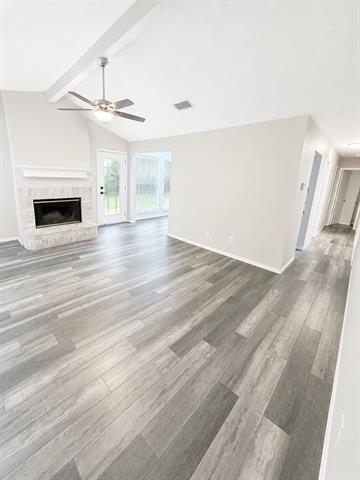 Building Photo - 8104 Iris Cir
