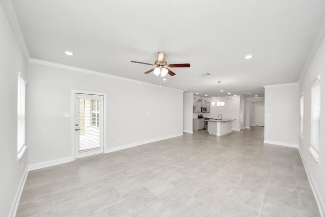 Building Photo - 448 Long Beach Bay Dr