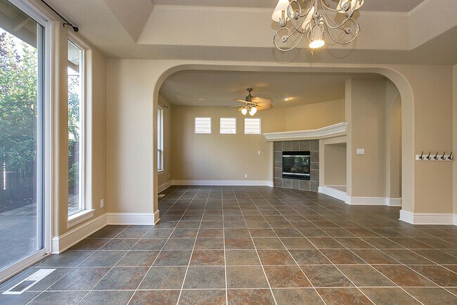 Foto del edificio - 12649 NW Bayonne Ln
