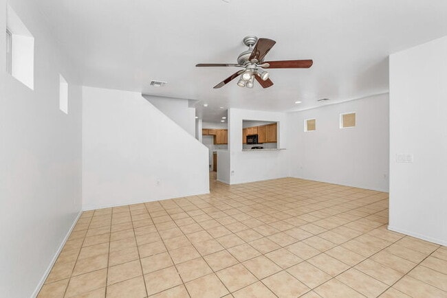 Building Photo - Tucson, AZ - House - $1,645.00 Available O...