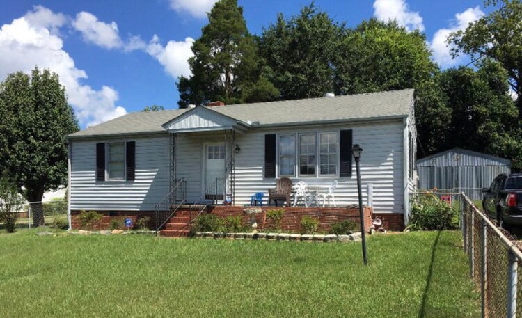 Primary Photo - 1016 Skyview Dr