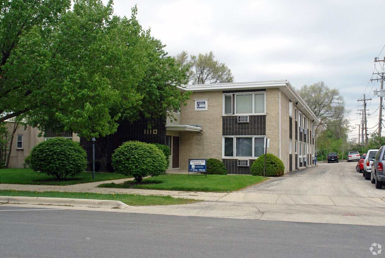 Foto principal - 1110 Burlington Ave