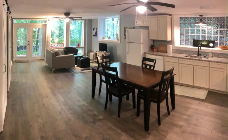 Foto principal - 4528 King Springs Rd SE