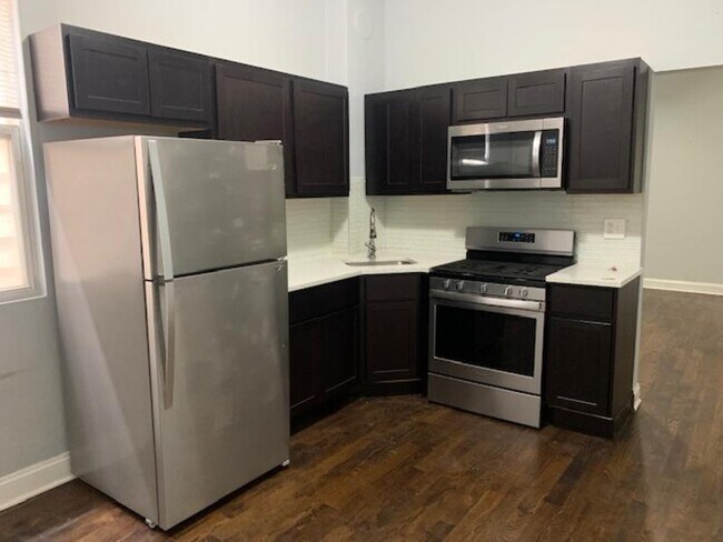 Foto del edificio - 2 bedroom in Chicago IL 60622