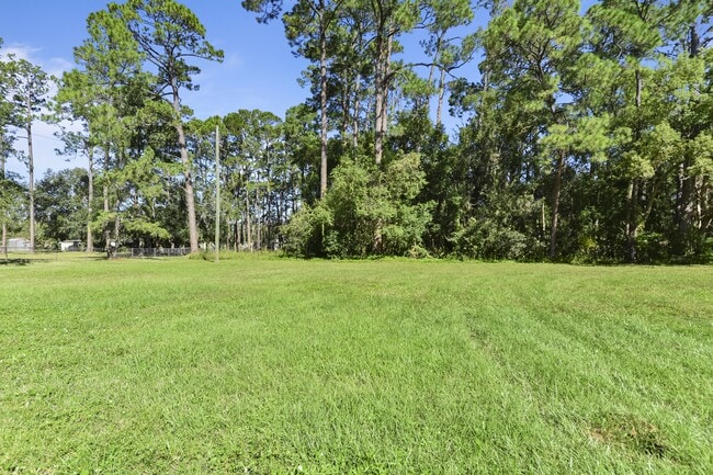 Building Photo - 135 Mccallman Rd