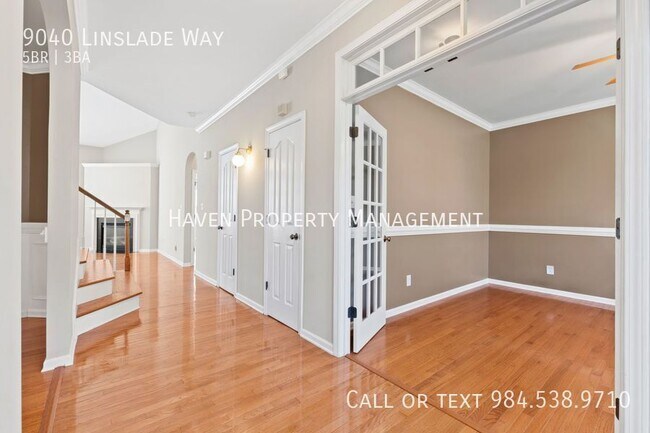 Foto del edificio - 9040 Linslade Way