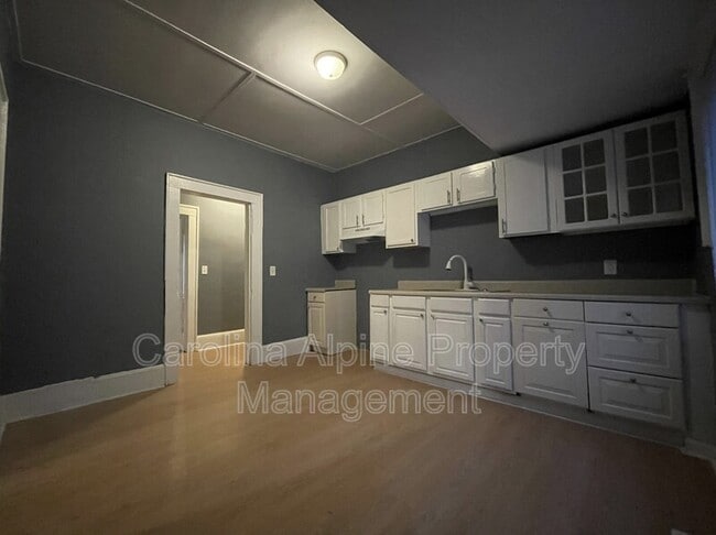 Foto del edificio - 1015 Fallston Rd