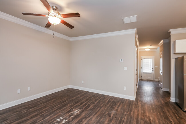 Building Photo - 112 Riley Cir, Dawsonville, GA