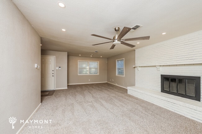 Building Photo - 1113 Westmoreland Dr