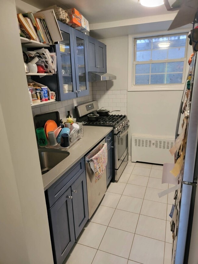 Building Photo - 15 Fieldstone Dr