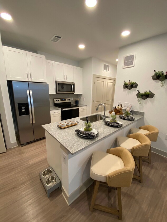 Photo - 5320 Sublett Road, Kennedale, TX 76060 - 1 BR 1 BA Condo