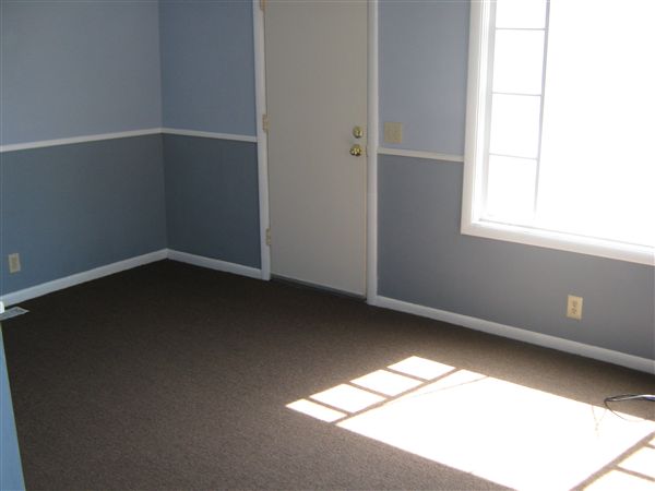 Building Photo - 1387 Connell St