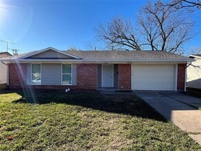 Building Photo - 10222 Oak Gate Ln