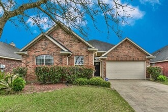 Building Photo - 7611 Waterlilly Ln
