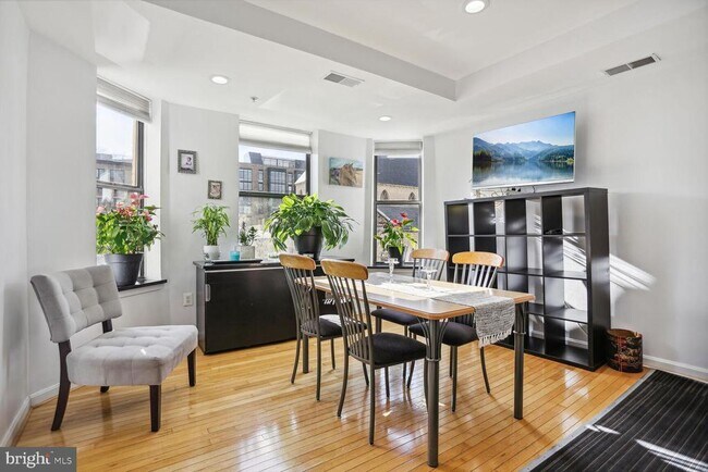 Foto del edificio - 1436 W St NW