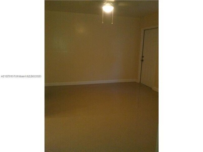 Foto del edificio - 2 bedroom in Hollywood FL 33021