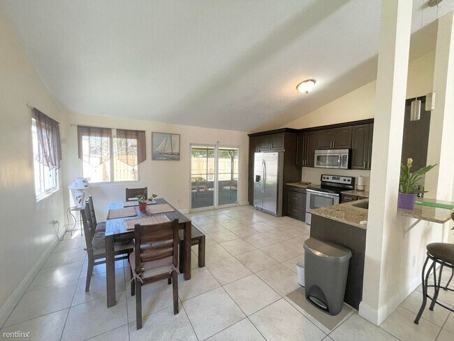 Building Photo - 3 br, 2 bath House - 8415 Dynasty Dr