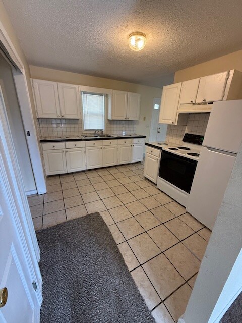 Foto del edificio - 4209 Keener Dr