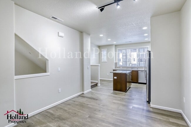 Photo - Well designed 2 bedroom home in Beaverton