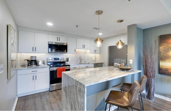 Kitchen - 3145 Dean Ct