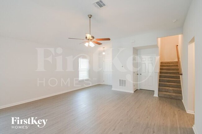 Foto del edificio - 2018 Howard Christy Ct