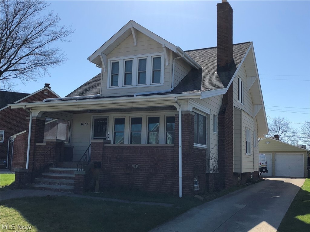 6156 Kelsey Rd Unit Down, Parma, OH 44129 Room for Rent in Parma, OH