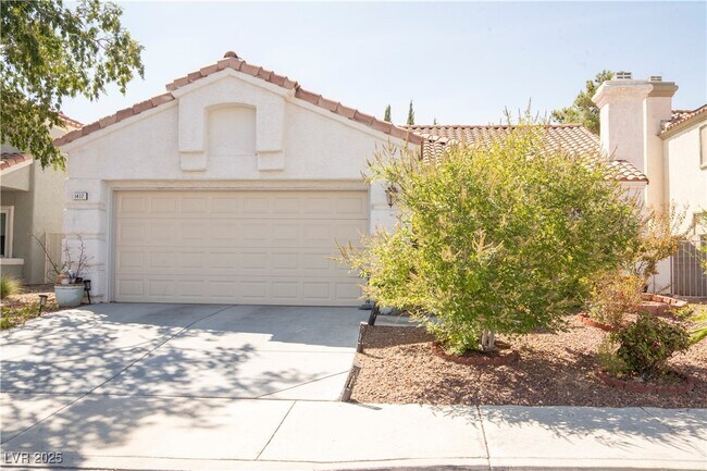 Foto del edificio - 1417 Country Hollow Dr