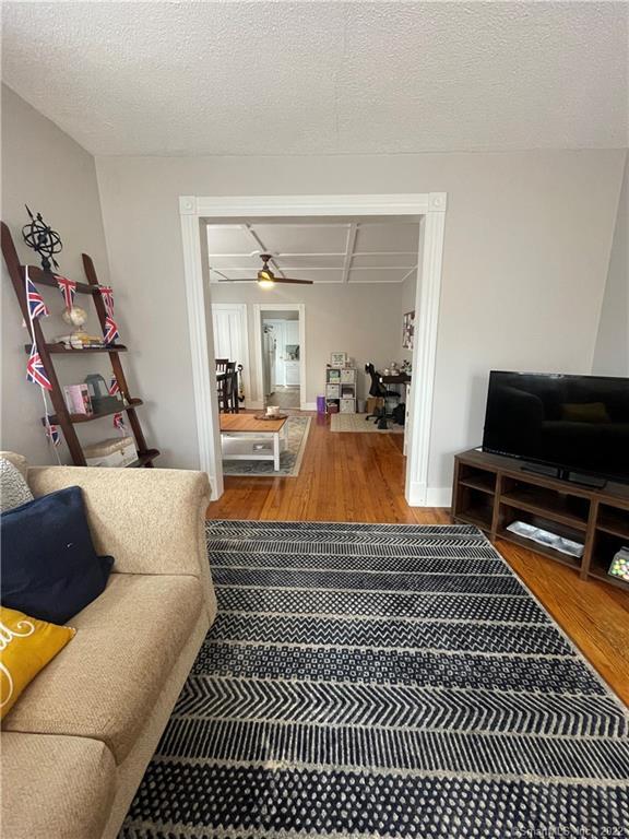 72 N Whittlesey Ave Unit 2, Wallingford, CT 06492 Room for Rent in Wallingford, CT