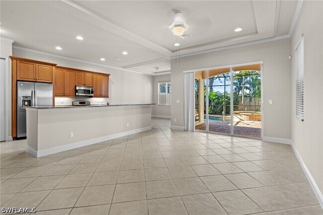 Building Photo - 5717 Mango Cir