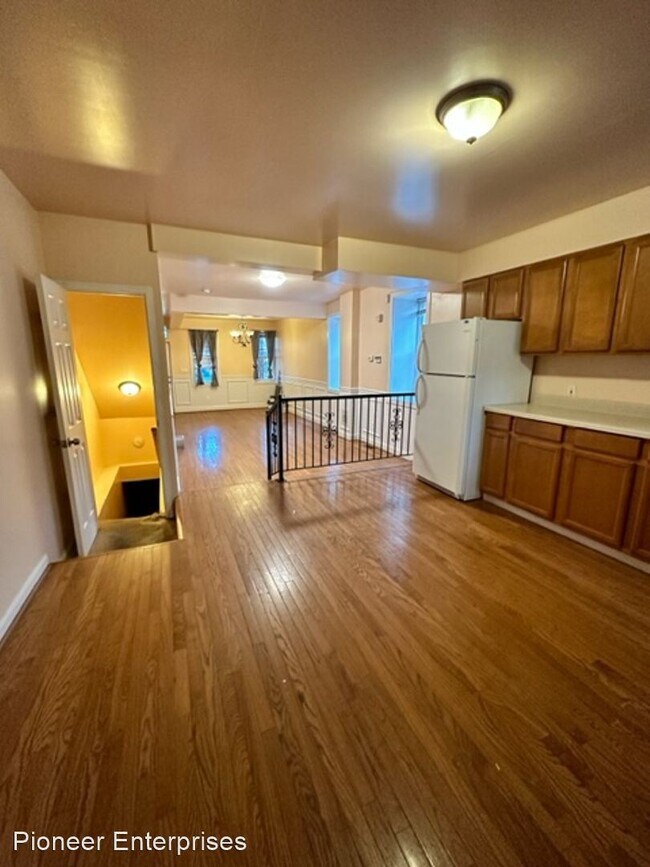 Building Photo - 3 br, 1 bath House - 1618 N Pulaski St