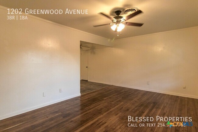 Building Photo - 1202 Greenwood Ave